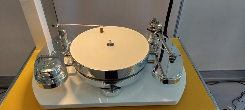 Transrotor Scala — nouveau platine vinyle haut de gamme